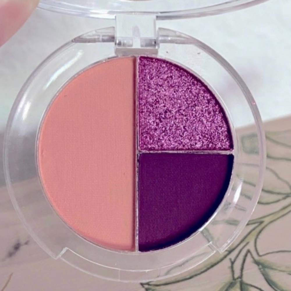 LOVE+CRAFT+BEAUTY Eyeshadow Trio in Masquerade new